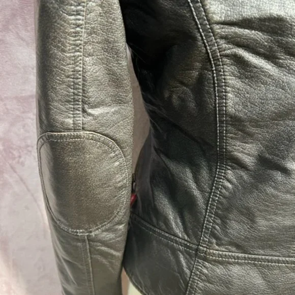 Levis Faux Leather Small Zip Up Jacket - Picture 6 of 9